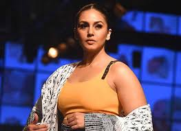 'army of the dead' star huma qureshi on her hollywood break, working with zack snyder & raising money for india's covid relief effort. Huma Qureshi To Varun Sharma I Wanna Lunch Your Cheeks Morungexpress Morungexpress Com