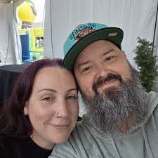 Frustrating team experiences in online multiplayer games