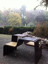 Banc Design Cryou Installe A Venise Guyon Mobilier Urbain Design Bench Cryou Guyon Street Furniture Banc Design Mobilier Urbain Mobilier Exterieur