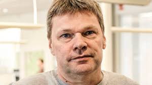 Lars Eriksson: Vad gör DT åt att så få konservativa läsare har förtroende  för journalistiken om invandring och brottslighet?