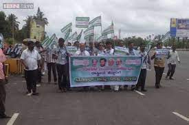 Find lorry driver or any type of logistics or transportation jobs in malaysia. Lorry Strike Malaysia