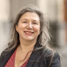 Join us this fall at Universiteit Utrecht for the lecture series '50 Years  of Surinamese Independence: Histories, Legacies and Heritages'! (Feel free  to share with your network) On 25 November 1975,… |