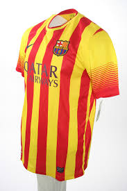 Nike stellt neues barcelona trikot 2015/16 vor. Nike Fc Barcelona Trikot 4 Cesc Fabregas 2013 14 Qatar Auswarts Gelb Rot Herren S M L Xl Xxl Gunstig Online Kaufen Bestellen Shop Spieler Trikot De Marktplatz Retro Vintage Fussball Trikots Von Superstars