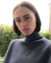 Ella emhoff, the stepdaughter of new us vice president kamala harris, has landed herself a modelling contract. Ella Emhoff Bio Net Worth Age Family Dating Boyfriend Height Weight Parents Siblings Nationality Facts Wiki Birthday Education Salary Gossip Gist
