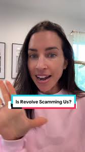 Has this happened to anyone else?!? Im shook #revolve #poshmark #outfit