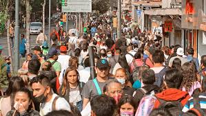 Destacó que al corte del 17 de junio en el estado de méxico han sido vacunados 5 millones 700 mil personas, mientras que todos los adultos mayores. Cdmx Y Estado De Mexico Vuelven Al Rojo Que Actividades Podran Seguir Operando El Economista