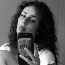 Beth Harrold's Instagram, Twitter & Facebook