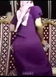 شبكة الميادين الإعلامية قناة فضائية عربية إخبارية مستقلة انطلقت في الحادي عشر من حزيران من العام 2012 واتخذت من العاصمة بيروت مقرا لها. Ø¯Ù‚Ù†Ù‰ Ø±Ù‚Øµ Ù…Ù†Ø²Ù„Ù‰ Dgueny Dance Home Video Dailymotion