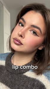 @RimmelLondonPL & @Bell Cosmetics x @Red Lipstick Monster ⭐️ uwielbiam!  #bellcosmetics #bellxredlipstickmonster #bellxrlm #blyszczyk #kosmetyki  #makijaż #rimmellondonpl #rimmelcappuccino