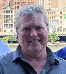 Kent Freeland's Instagram, Twitter & Facebook