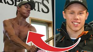 Denna film visar hur jag gör en svan och bygelbock. Ferry Svan Om Satsningen Pa Timbersport