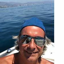 Stream Daniel Garnica Rodríguez music