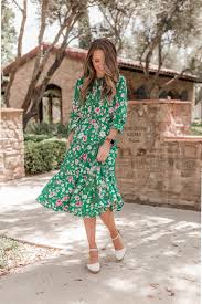 Easter Outfit Ideas Easter Dress Options Merrick S Art In 2020 Floral Dress Outfits Summer Fashion Dresses Floral Dress Summer