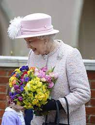 the 17 greatest easter hats in all the land queen elizabeth her majesty the queen royal family