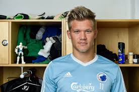 Andreas cornelius warming up for cardiff city.jpg. Pin On Haircuts