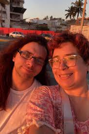 New nightmare fuel just dropped. 🐌 Netflix's live-action Den Den Mushi  (aka the Transponder Snails) from its upcoming One Piece adaptation are a  little more realistic than fans expected. Link in the