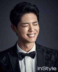 The friendship between these two celebrities certainly makes fans enthusiastic. Keep Smiling Because Life Is Park Bo Gum Forever Facebook
