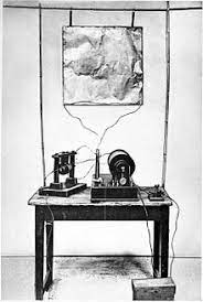He was the second son of giuseppe marconi, a wealthy italian landowner, and his irish wife, annie jameson. Guglielmo Marconi Wikipedia