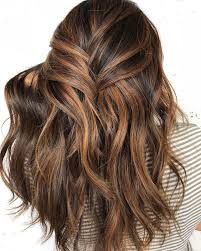 Dunkelbraunes Haar Mit Karamell Highlights Dunkelbraunes Highlights Karam Cheveux Bruns Idee Couleur Cheveux Couleur Cheveux