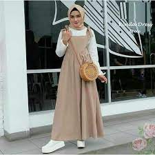 Usahakan untuk mencari model busana muslim dengan jenis kain yang mudah menyerap keringat seperti katun (cotton). Gamis Remaja Masa Kini Baju Gamis Anak Muda Terbaru Shopee Indonesia