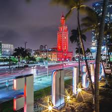Amazing View Of Freedom Tower From Bayside By Oasisjae Miamiguide South Beach Miami Downtown Miami Bayside Miami