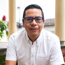 David Ortigoza's Instagram, Twitter & Facebook