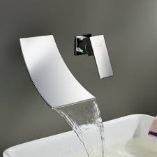 えどこから水が出ているのと思いたくなるほどおしゃれなデザインの