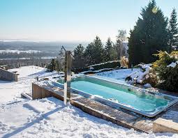 Nice and snug for winter! 6 Amazing Above Ground Swimpools Small Pools For Small Yards