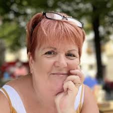 After many years of working in the High Court of England and Wales and  supporting many children to reconnect with themselves and the parent they  were forced to reject, I understand the