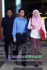 Maybe you would like to learn more about one of these? Nurul Izzar Anwar Is Divorced Weehingthong