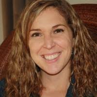 Lindsey Darnell's Instagram, Twitter & Facebook