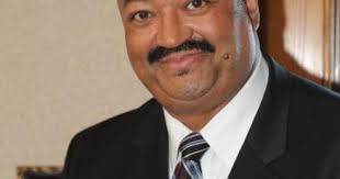 Otis L. Hightower Jr., 70, retired auditor