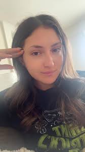 Hales (@hustlahalez)