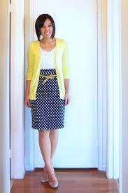 How To Wear A Polka Dots Skirt Style Advisor Skirt Fashion Fashion Style