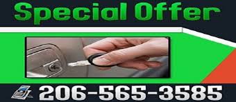 If you want to have a car key duplicated, or your car key is worn or damaged and is therefore not functioning as well is did previously, our car key cutting replacement services can help you out. Mobile Car Key Replacement