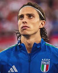 Aaron Magee (@AaronMageee95)