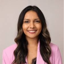 Very bittersweet to share that I've completed my rotation at the FDA where  I had the privilege of working with the Office of New Drugs and the Office  of Generic Drugs. |