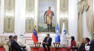 😁 Hoy recomendamos esta entrevista, hecha por Invasor a nuestro colega Yasel  Díaz Drago, periodista de #TelevisiónAvileña  https://www.invasor.cu/es/cultura/yasel-diaz-hacer-las-cosas-bien