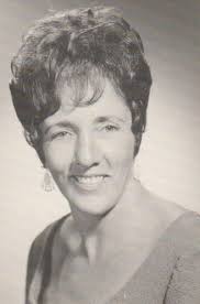 Gwen Elrod's Instagram, Twitter & Facebook