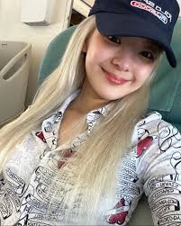 Lia with Blonde Hair