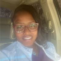 50+ "Saundra" profiles