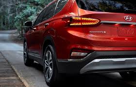 The premium feeling of the 4th generation is underlined by its. 2019 Vs 2018 Hyundai Santa Fe Near Charlotte Nc Keffer Hyundai