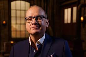 Dragons' Den investors' love lives