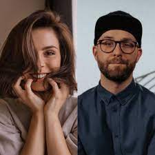 Offiziell haben es die beiden zwar noch nicht bestätigt, aber in der musikbranche soll die beziehung schon länger ein offenes geheimnis sein. Lena Meyer Landrut Und Mark Forster Sollen Heimlich Geheiratet Haben Esc Kompakt