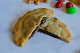 Quaker is serving up wholesome goodness in delicious ways from old fashioned oats, instant oats, grits, granola bars, etc. Old Fashioned Raisin Filled Cookies Butteryum A Tasty Little Food Blog