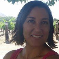 Traci Dumas's Instagram, Twitter & Facebook