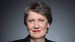 Helen Clark (1950) - Mujeres Bacanas