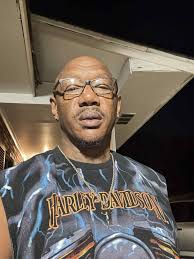 This is #PulaskiHeights Coach Ramona Turner McGee the #GOAT in Middle  School Basketball in #LittleRockArk she has won more championships than  anybody in the state of Arkansas 💙💙💙💙💪🏾💪🏾💪🏾💪🏾💪🏾🥰🥰