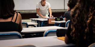 Veuillez inscrire le nom de votre école, puis cliquer sur ajouter pour enregistrer votre recherche. Covid 19 En Moselle Face A Une Eventuelle Fermeture Des Classes Les Parents Dans L Incertitude