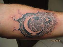 #dövme #dövmeler #dövme modelleri #tattoo #tattoo ideas. Almanya Turklerin Sayfasi Turk Bayragi Dovme Modelleri Tattoo